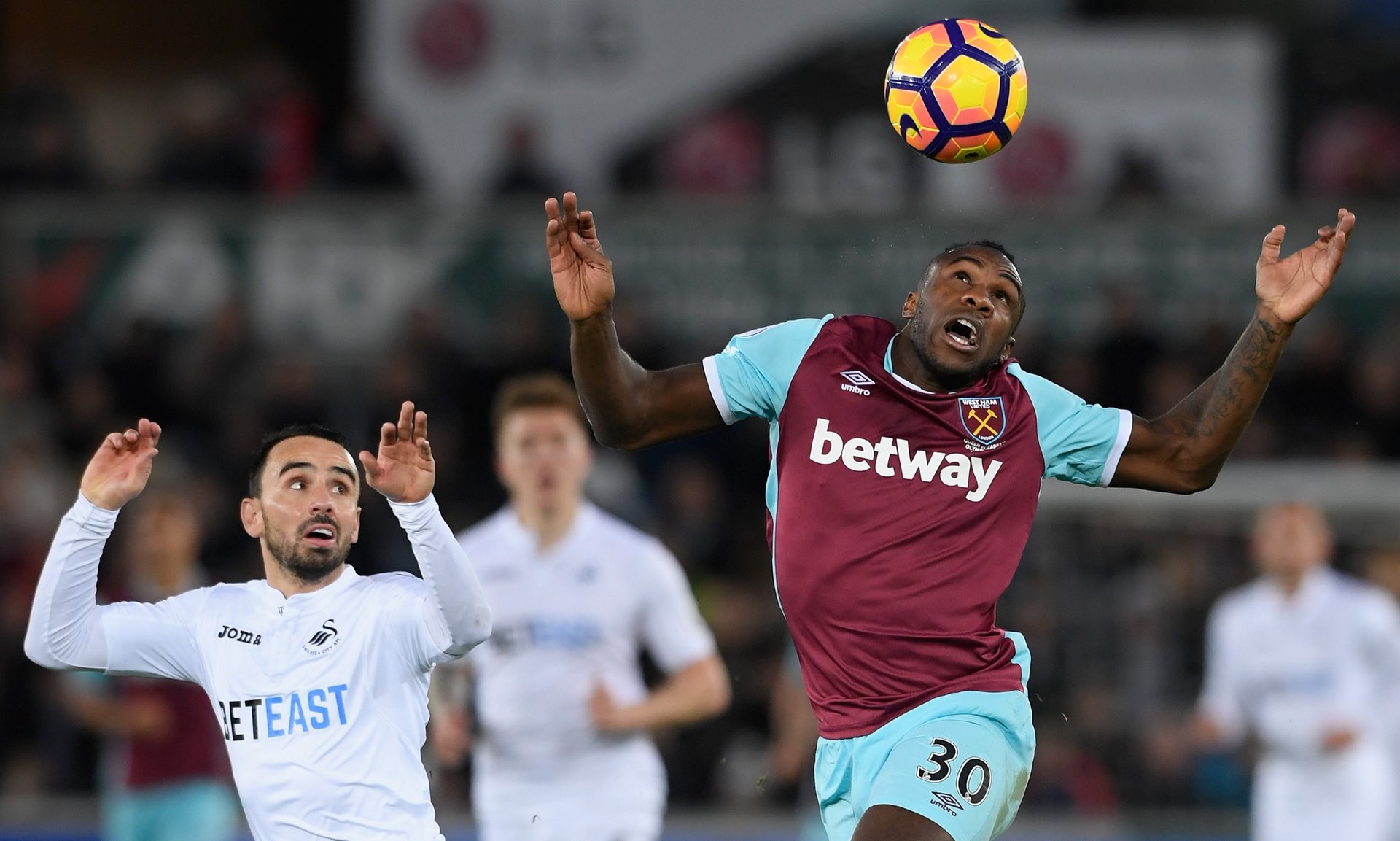 绩不甚理想 绩不甚理想