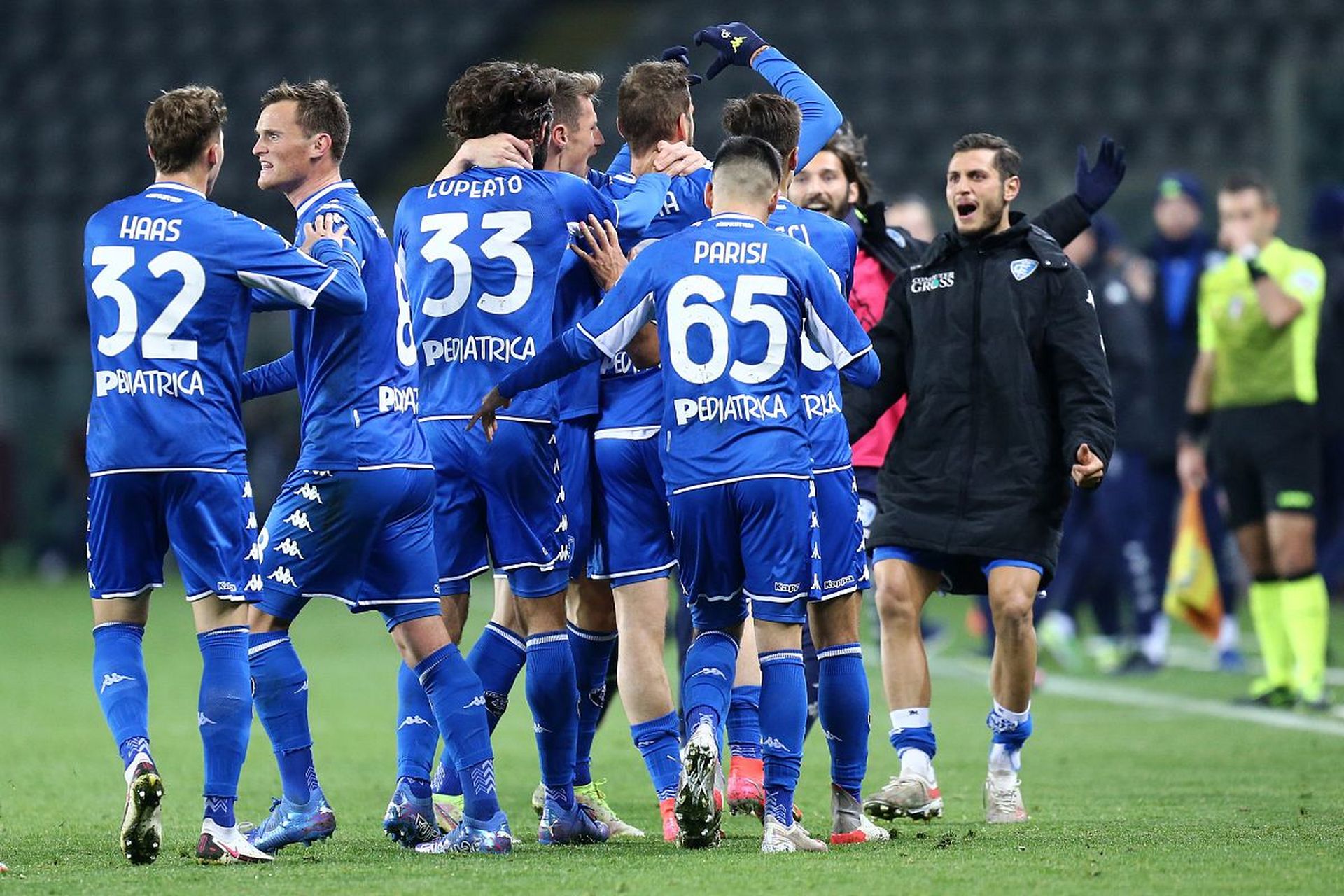 载着全民篮 载着全民篮